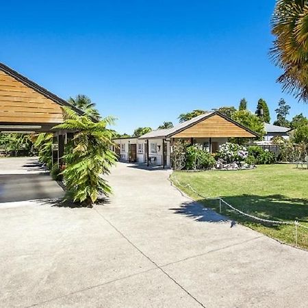 Amber Court Motel Whakatane Exterior photo